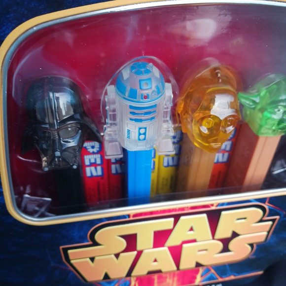 Star Wars Limited Edition Pez Candy Dispensers Set Darth Vader Helmet Tin 2018 - Picture 3 of 7